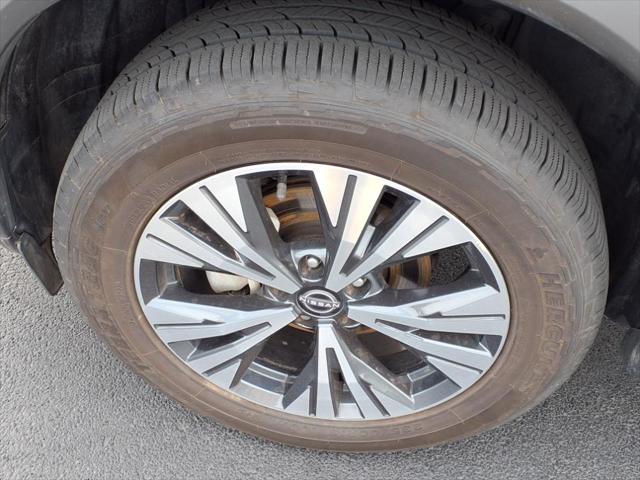 used 2023 Nissan Rogue car, priced at $23,977