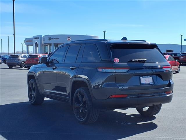 used 2023 Jeep Grand Cherokee car, priced at $33,977