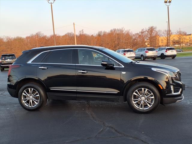 used 2022 Cadillac XT5 car, priced at $35,990