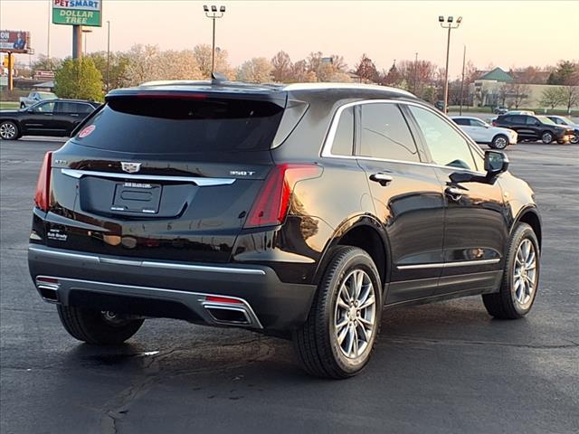 used 2022 Cadillac XT5 car, priced at $35,990