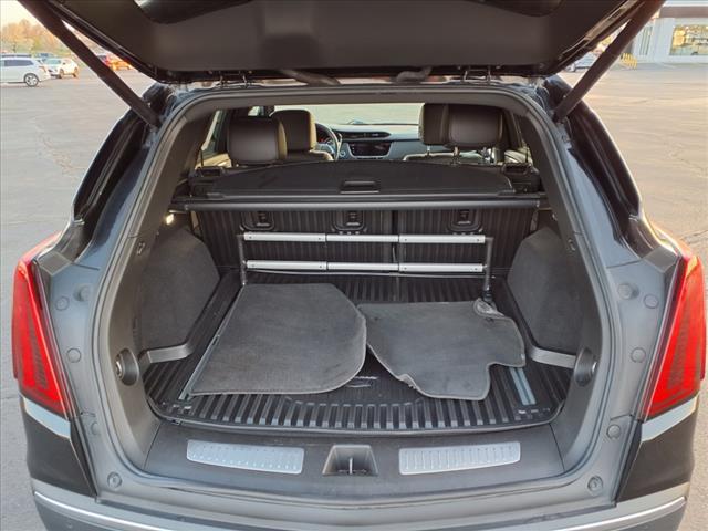 used 2022 Cadillac XT5 car, priced at $35,990