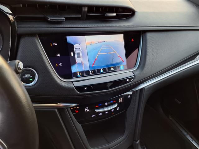used 2022 Cadillac XT5 car, priced at $35,990