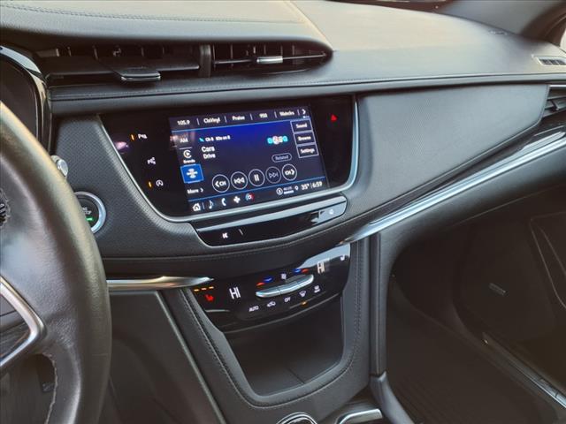 used 2022 Cadillac XT5 car, priced at $35,990