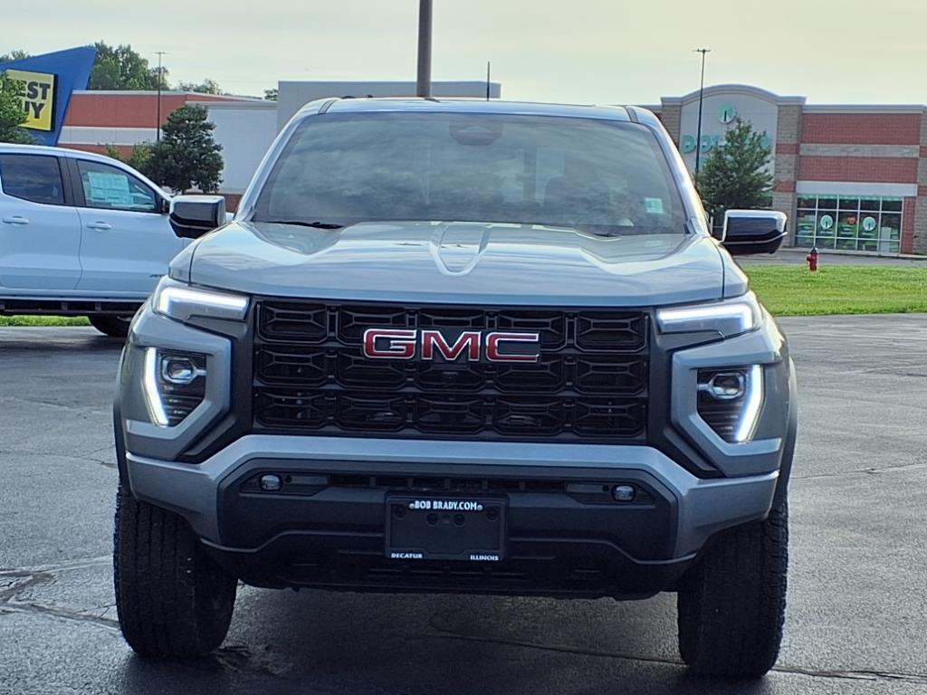 new 2025 GMC Canyon car, priced at $45,615