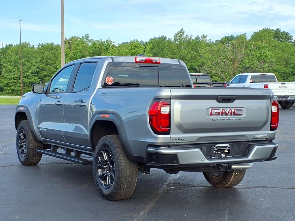 new 2025 GMC Canyon car, priced at $45,615