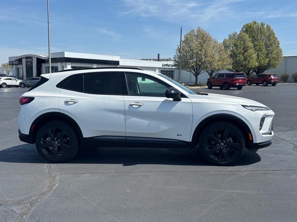 new 2025 Buick Envision car, priced at $42,185