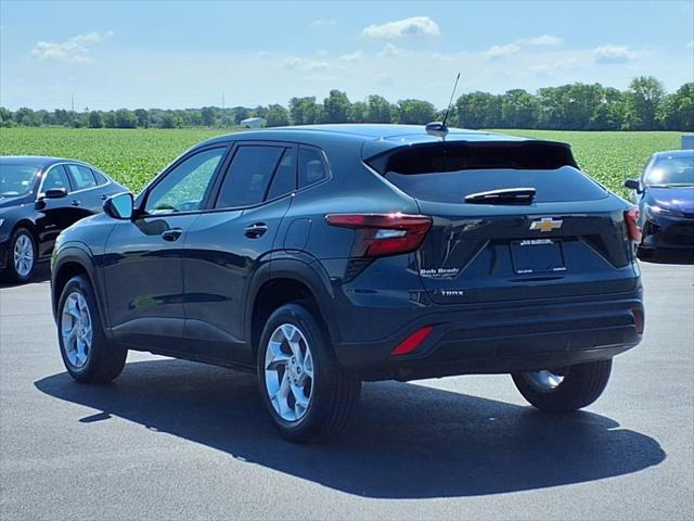 used 2025 Chevrolet Trax car, priced at $24,977