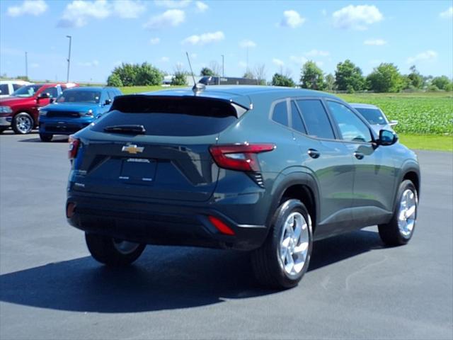 used 2025 Chevrolet Trax car, priced at $24,977