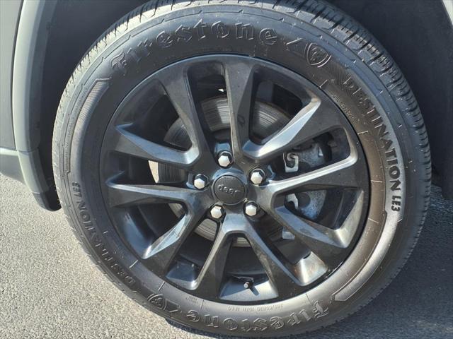 used 2021 Jeep Grand Cherokee car, priced at $23,977