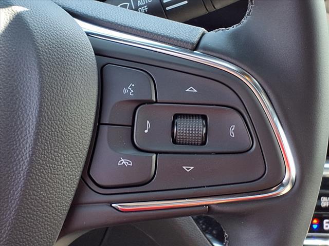 new 2025 Buick Envista car, priced at $31,635