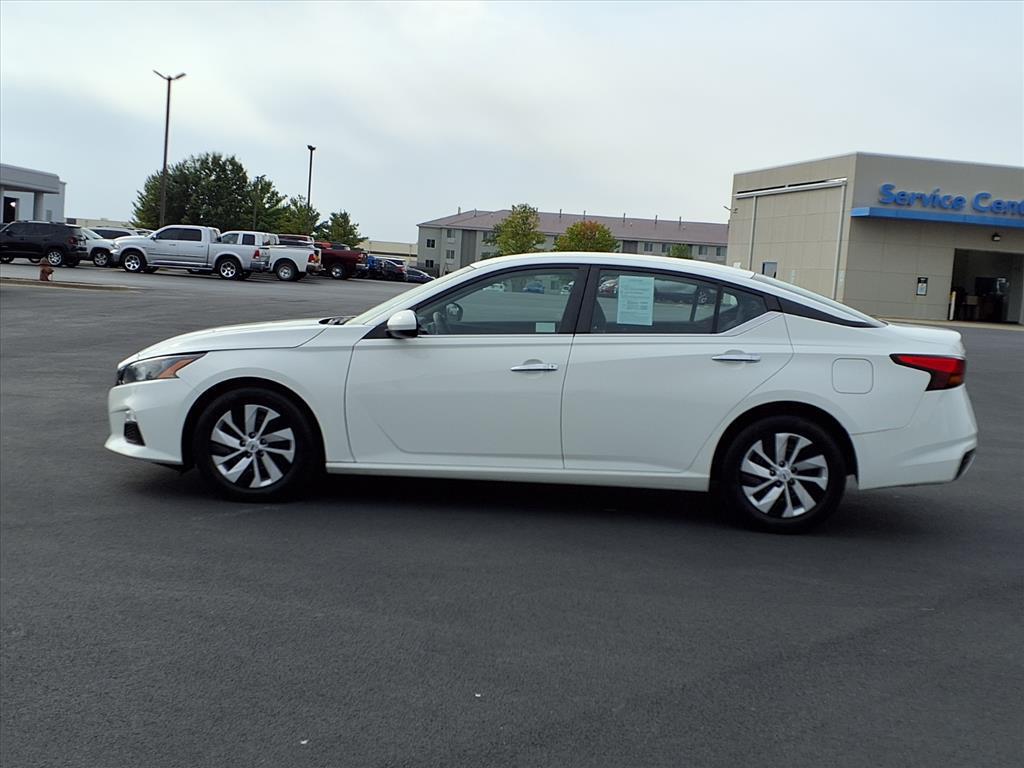 used 2022 Nissan Altima car, priced at $21,977