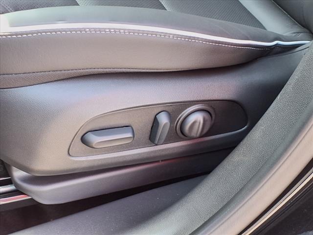 new 2025 Buick Encore GX car, priced at $35,835