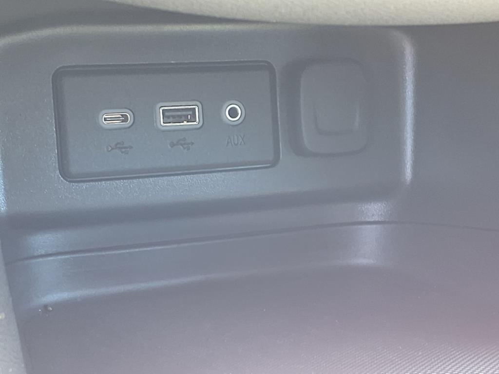 used 2022 Chevrolet Equinox car, priced at $20,977