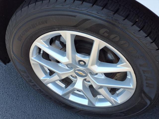 used 2022 Chevrolet Equinox car, priced at $20,977