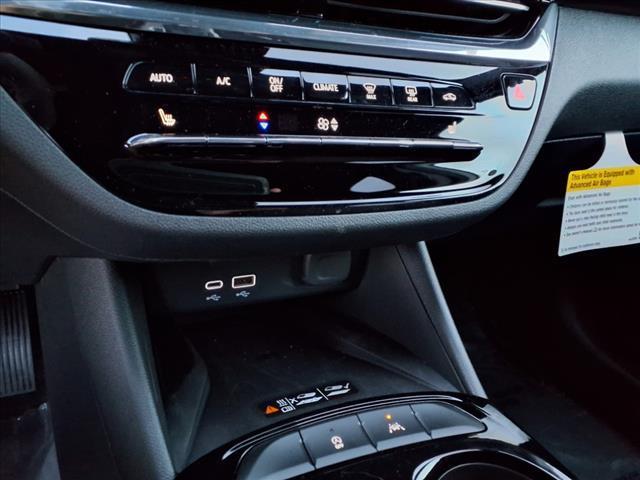 new 2025 Buick Envista car, priced at $30,735