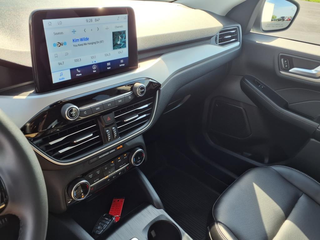 used 2022 Ford Escape car, priced at $26,977