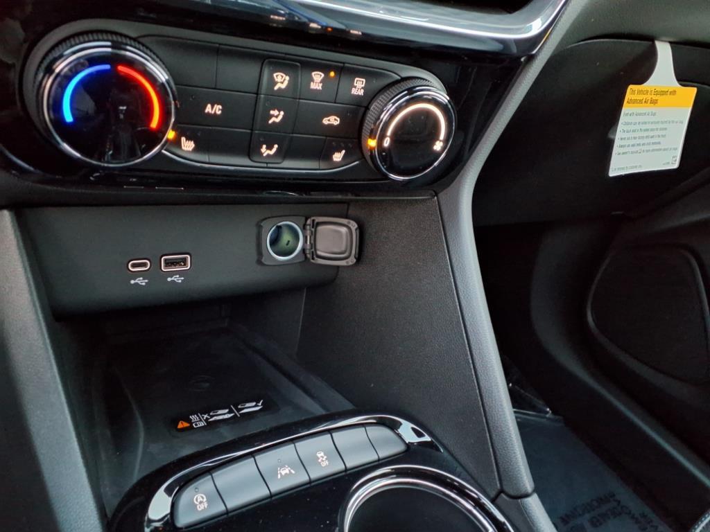 new 2025 Buick Encore GX car, priced at $27,765