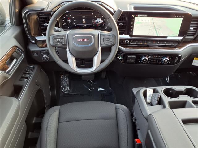 new 2025 GMC Sierra 1500 car, priced at $53,005