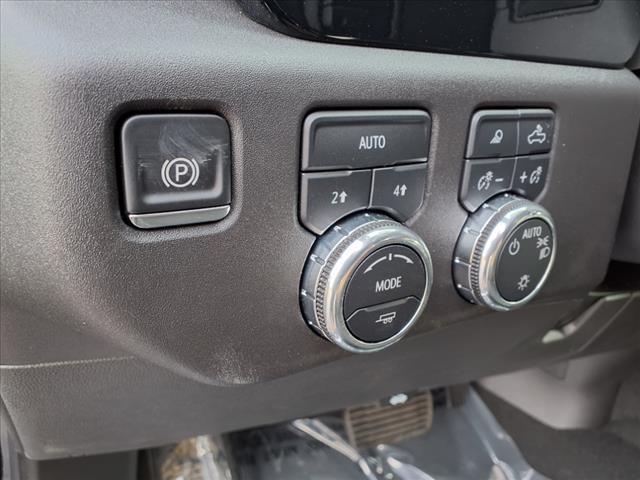 new 2025 GMC Sierra 1500 car, priced at $53,005