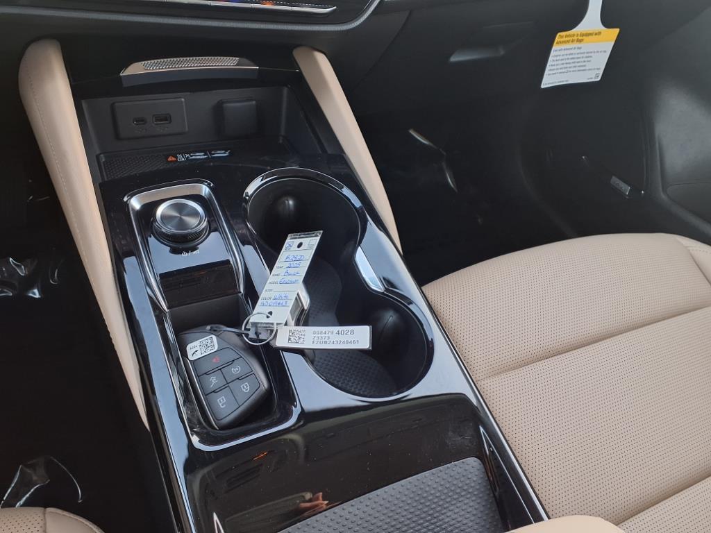 new 2025 Buick Envision car, priced at $38,590