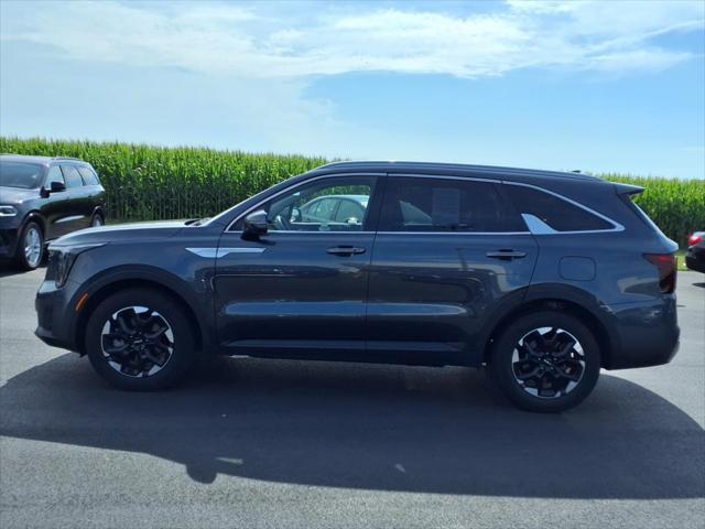 used 2024 Kia Sorento car, priced at $30,977