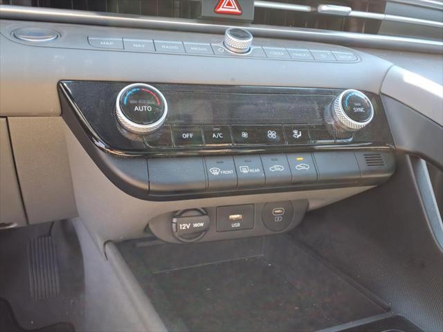 used 2024 Hyundai Elantra car, priced at $21,977