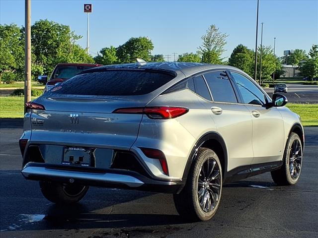 new 2025 Buick Envista car, priced at $30,015