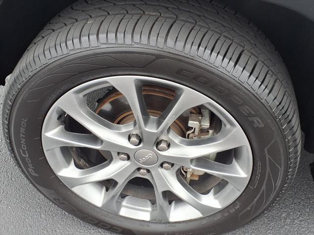 used 2019 Jeep Grand Cherokee car, priced at $24,977