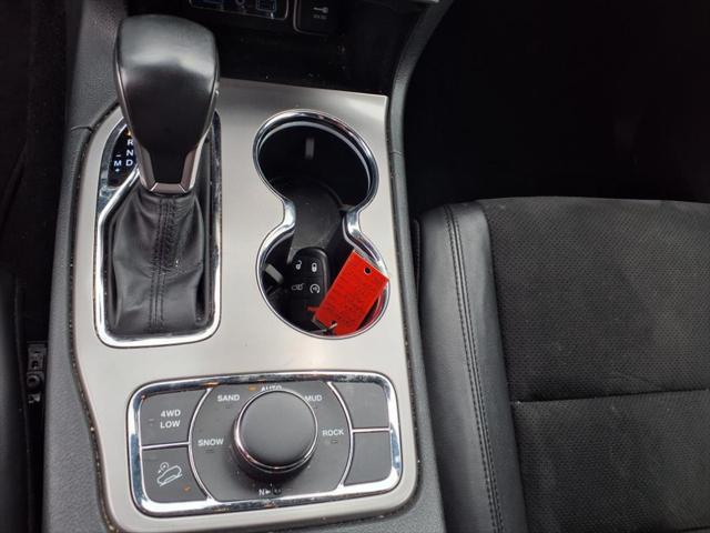 used 2022 Jeep Grand Cherokee car, priced at $29,977