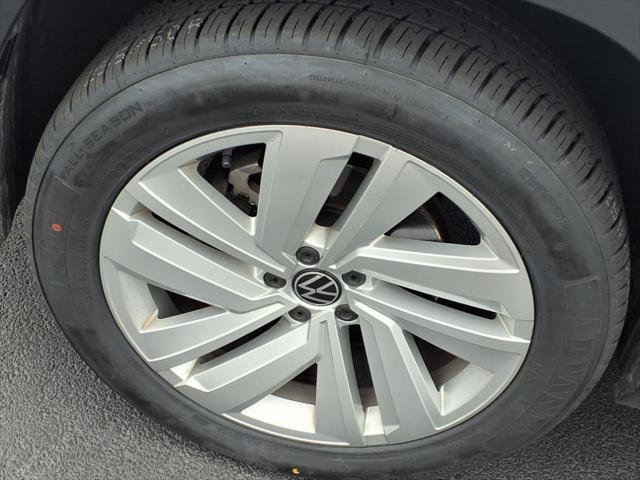 used 2021 Volkswagen Atlas Cross Sport car, priced at $25,977