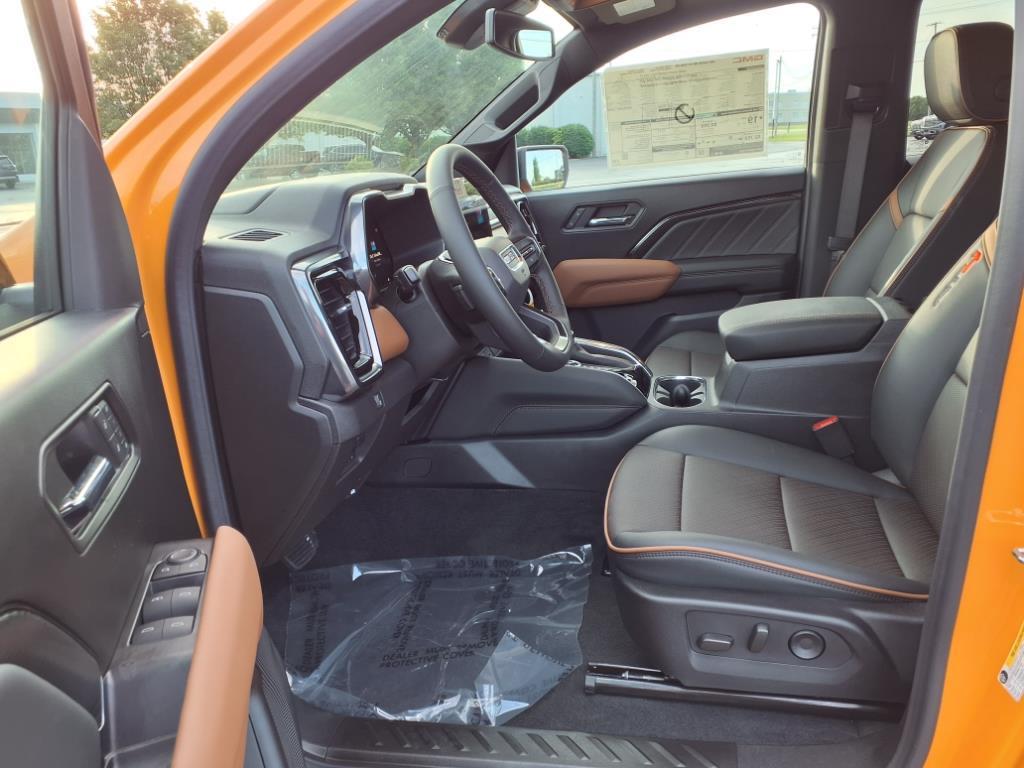 new 2025 GMC Canyon car, priced at $55,905