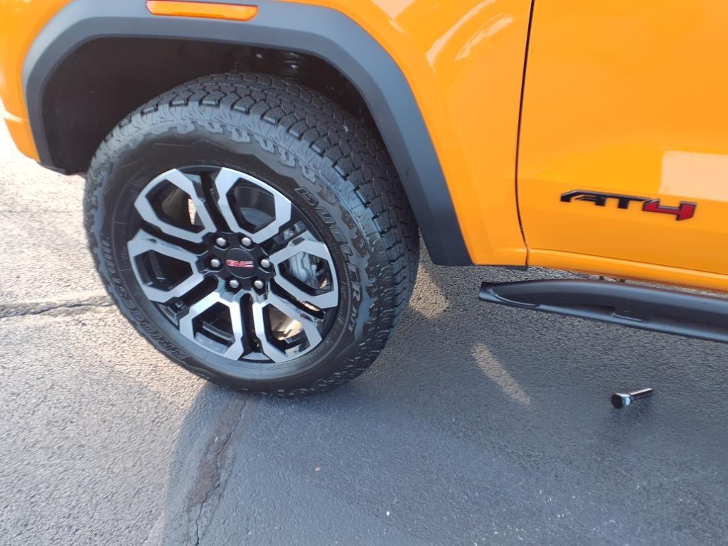 new 2025 GMC Canyon car, priced at $55,905