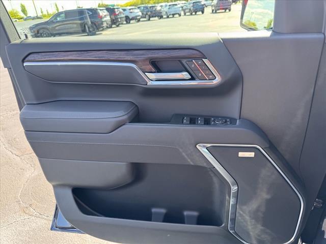 new 2025 GMC Sierra 1500 car, priced at $60,695