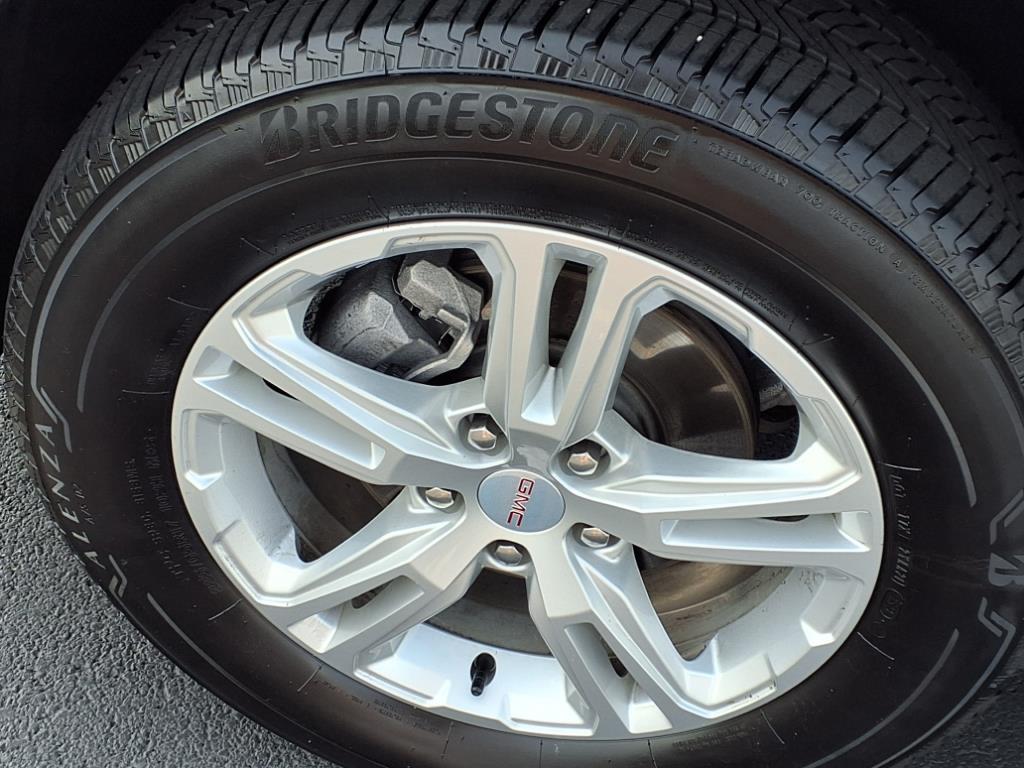 used 2023 GMC Terrain car, priced at $26,977
