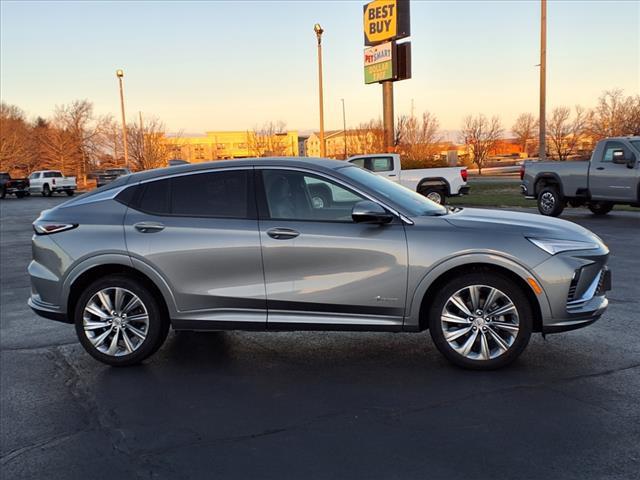 new 2025 Buick Envista car, priced at $31,535