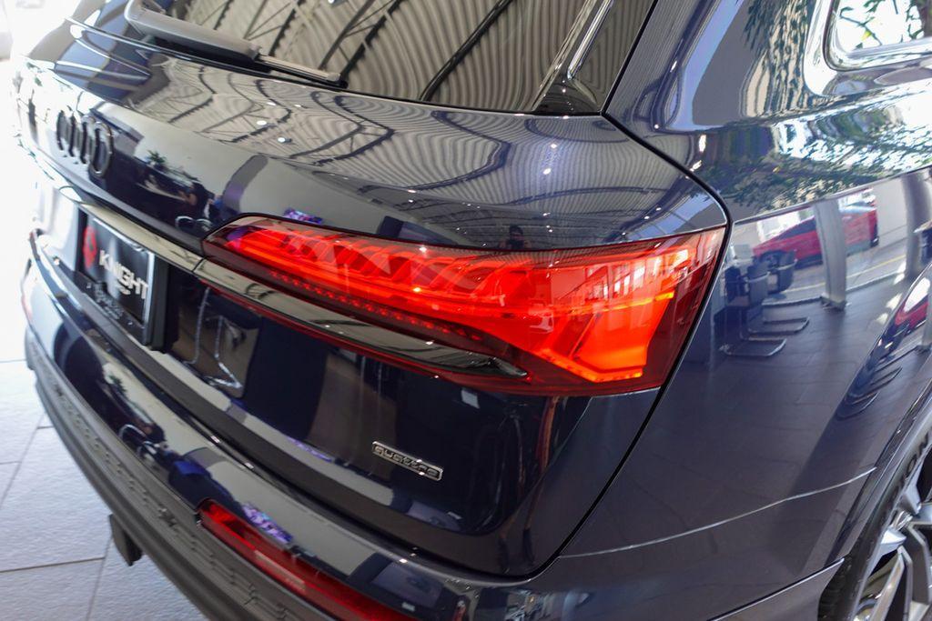 new 2025 Audi Q7 car, priced at $78,490