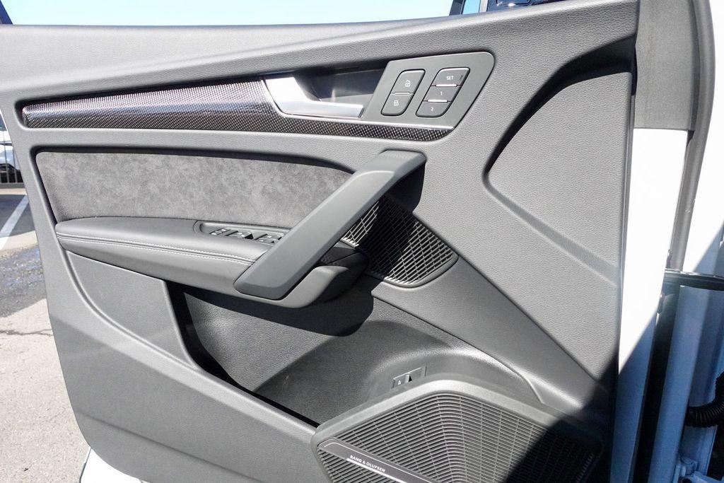 new 2025 Audi SQ5 car, priced at $69,980