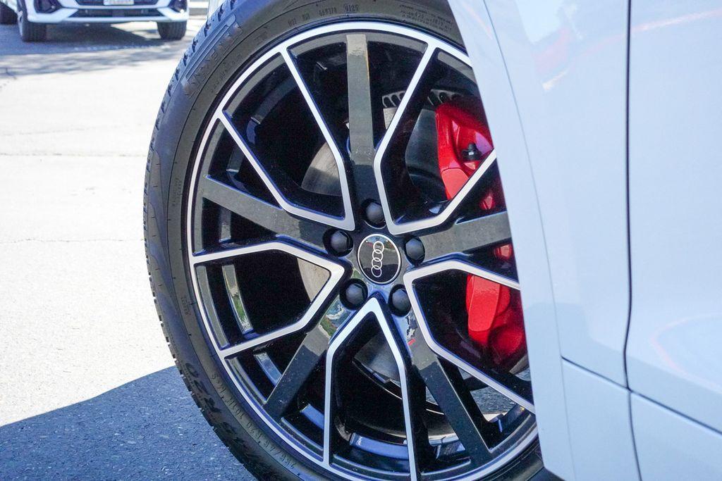new 2025 Audi SQ5 car, priced at $69,980