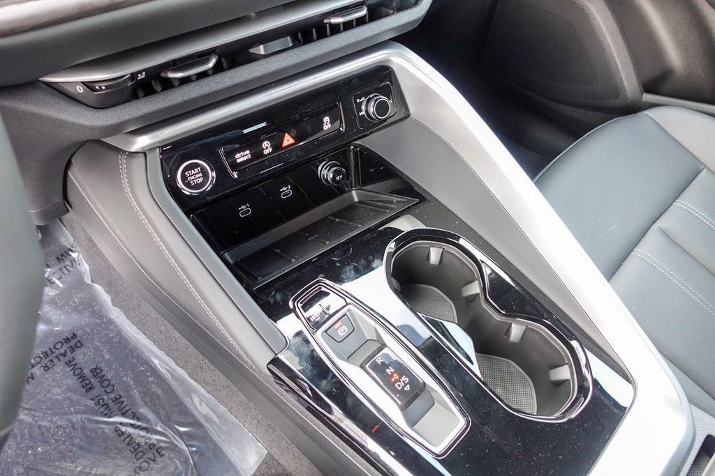 new 2025 Audi Q5 car, priced at $50,665