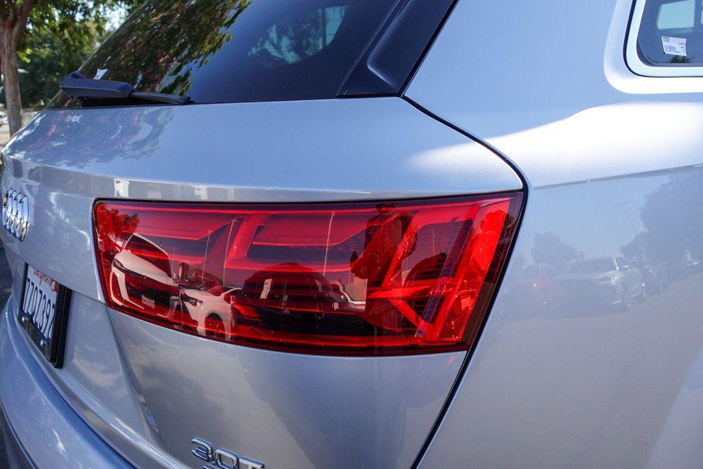 used 2018 Audi Q7 car, priced at $18,879