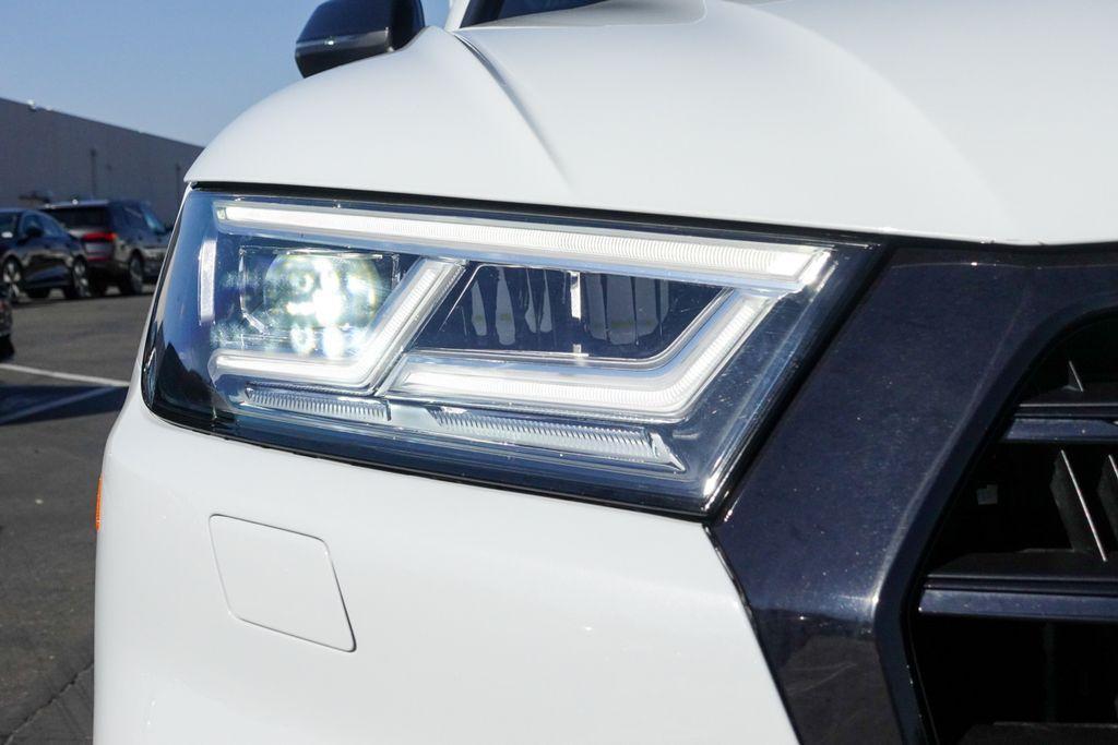 used 2020 Audi SQ5 car, priced at $30,227