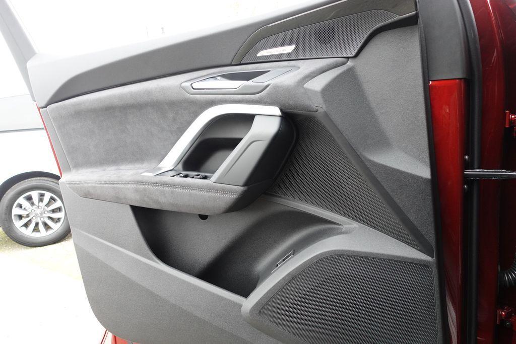 new 2025 Audi SQ5 car, priced at $75,385