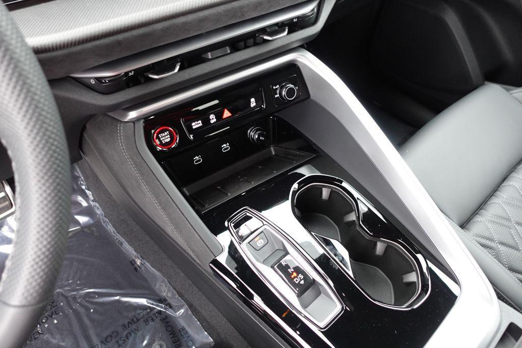 new 2025 Audi SQ5 car, priced at $75,385