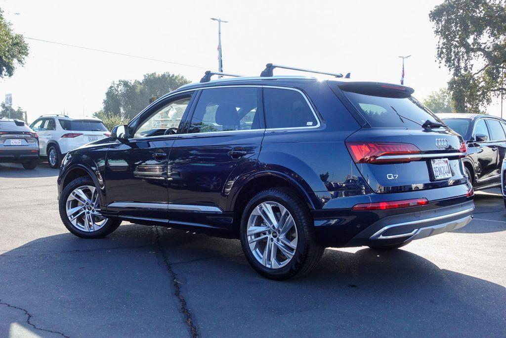 used 2023 Audi Q7 car, priced at $40,768