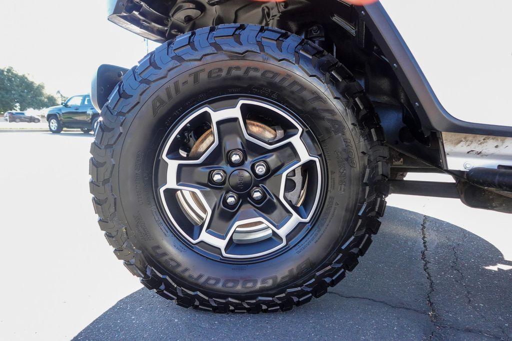 used 2021 Jeep Gladiator car, priced at $34,688