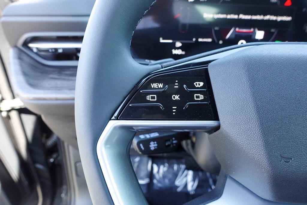 new 2025 Audi Q5 car, priced at $54,440