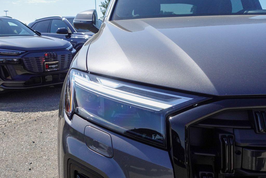 new 2025 Audi Q7 car, priced at $60,765