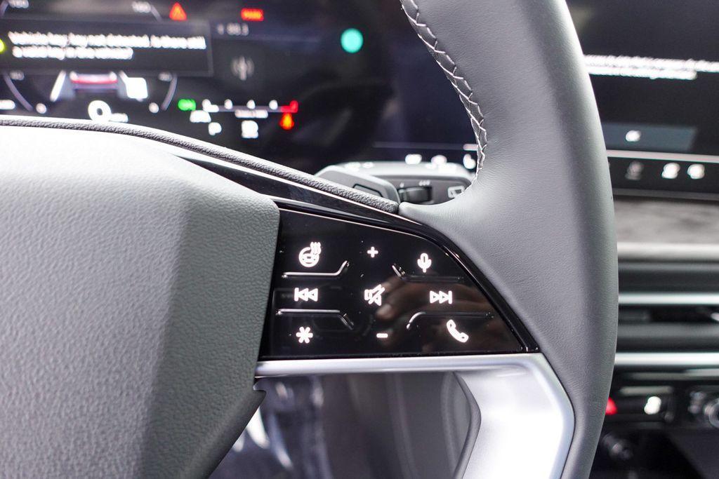 new 2025 Audi Q5 car, priced at $50,665