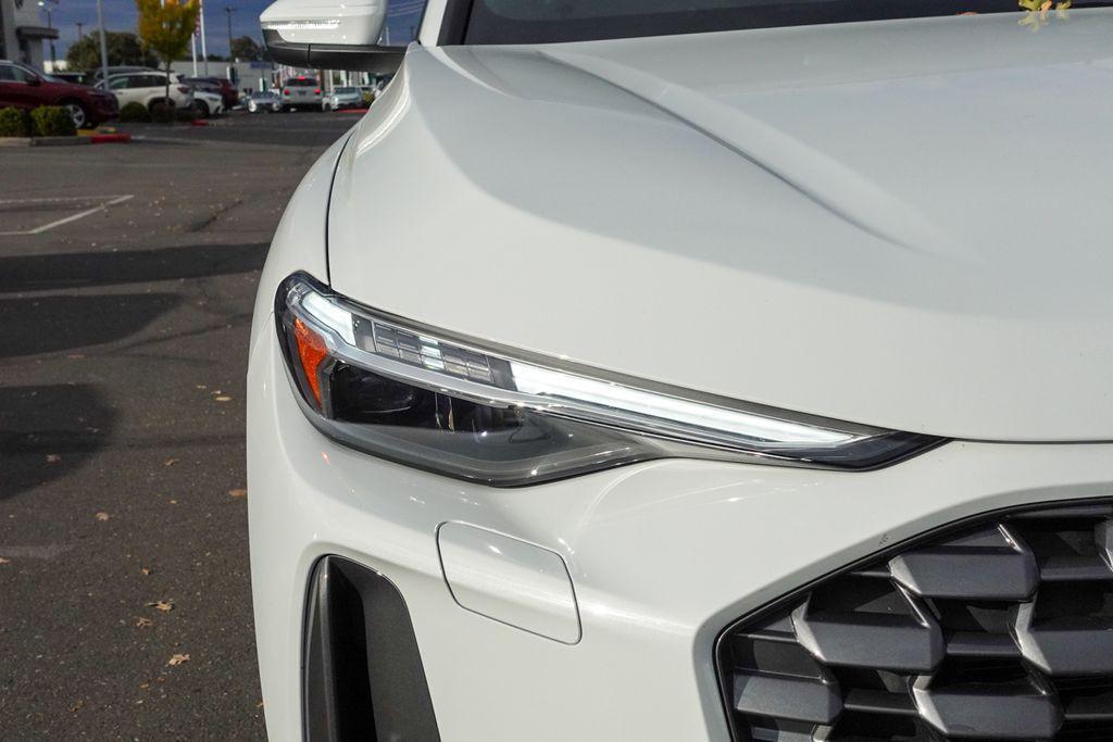 used 2025 Audi Q5 car, priced at $52,887