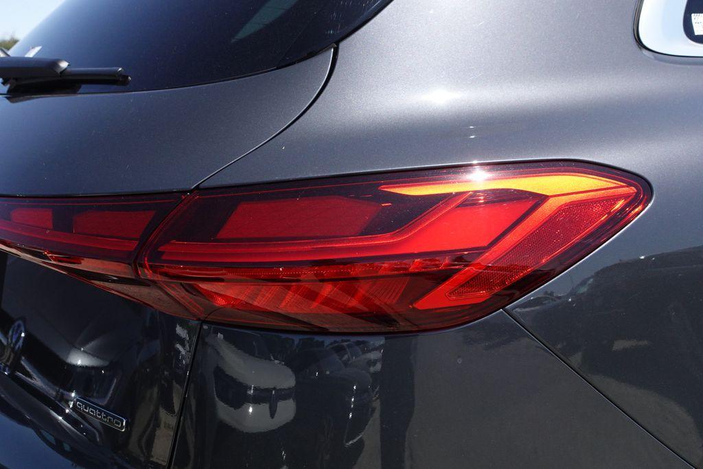 new 2025 Audi Q5 car, priced at $59,250